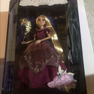 DISNEY MASQUERADE RAPUNZEL LIMITED EDITION DOLL